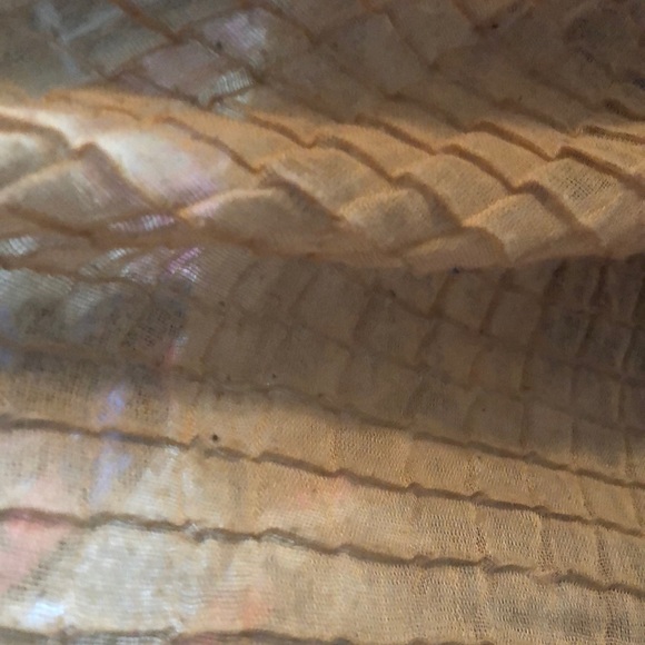 Tan Grid Pattern - Picture 3 of 3